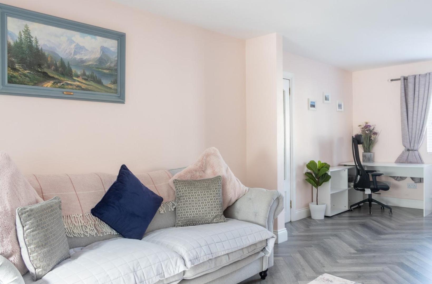 Guestready - Charming House In Drimnagh Hotel - Dublin