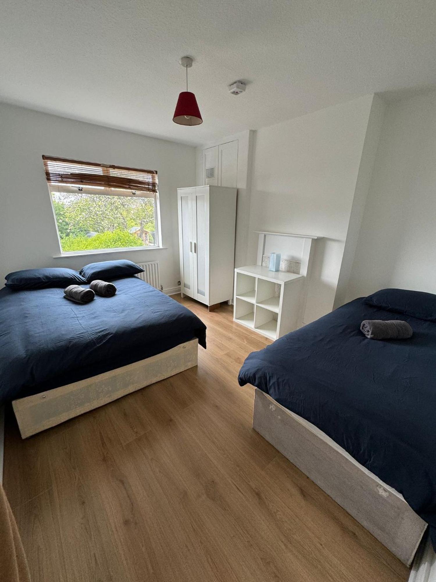Nice Triple Room At 2 Iveragh Rd-6 - Dublin