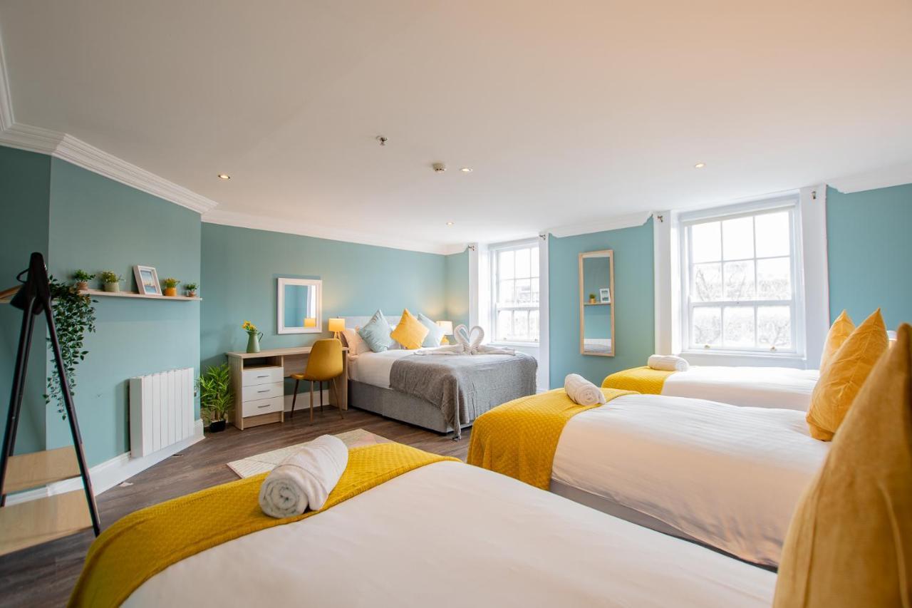 Large Group House -Temple Bar 2 Min